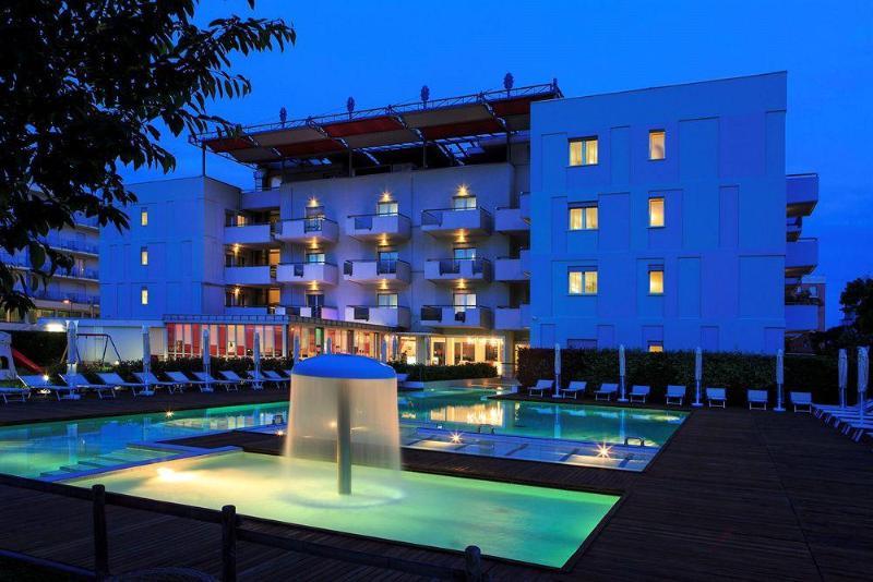 Hotel Torino Lido di Jesolo Exterior photo